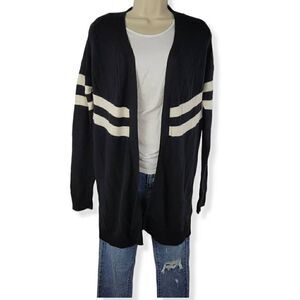 Hippie Rose Open front cardigan Small Jrs.